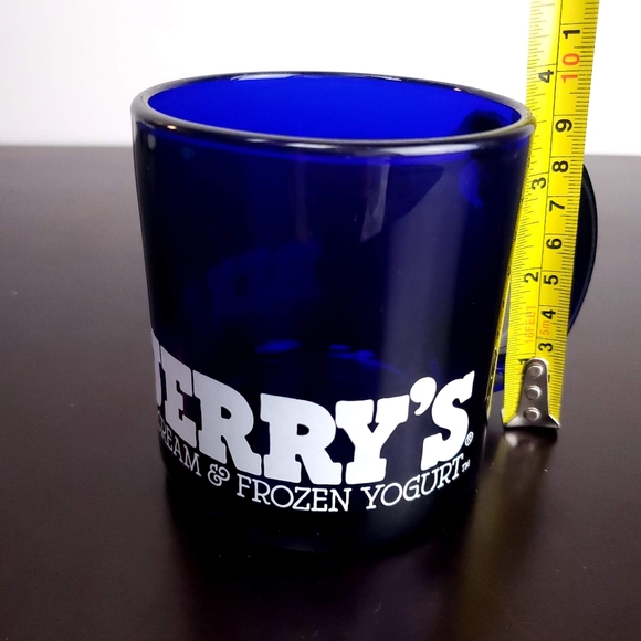 BEN & JERRY'S blue glass logo print mug - Picture 6 of 7